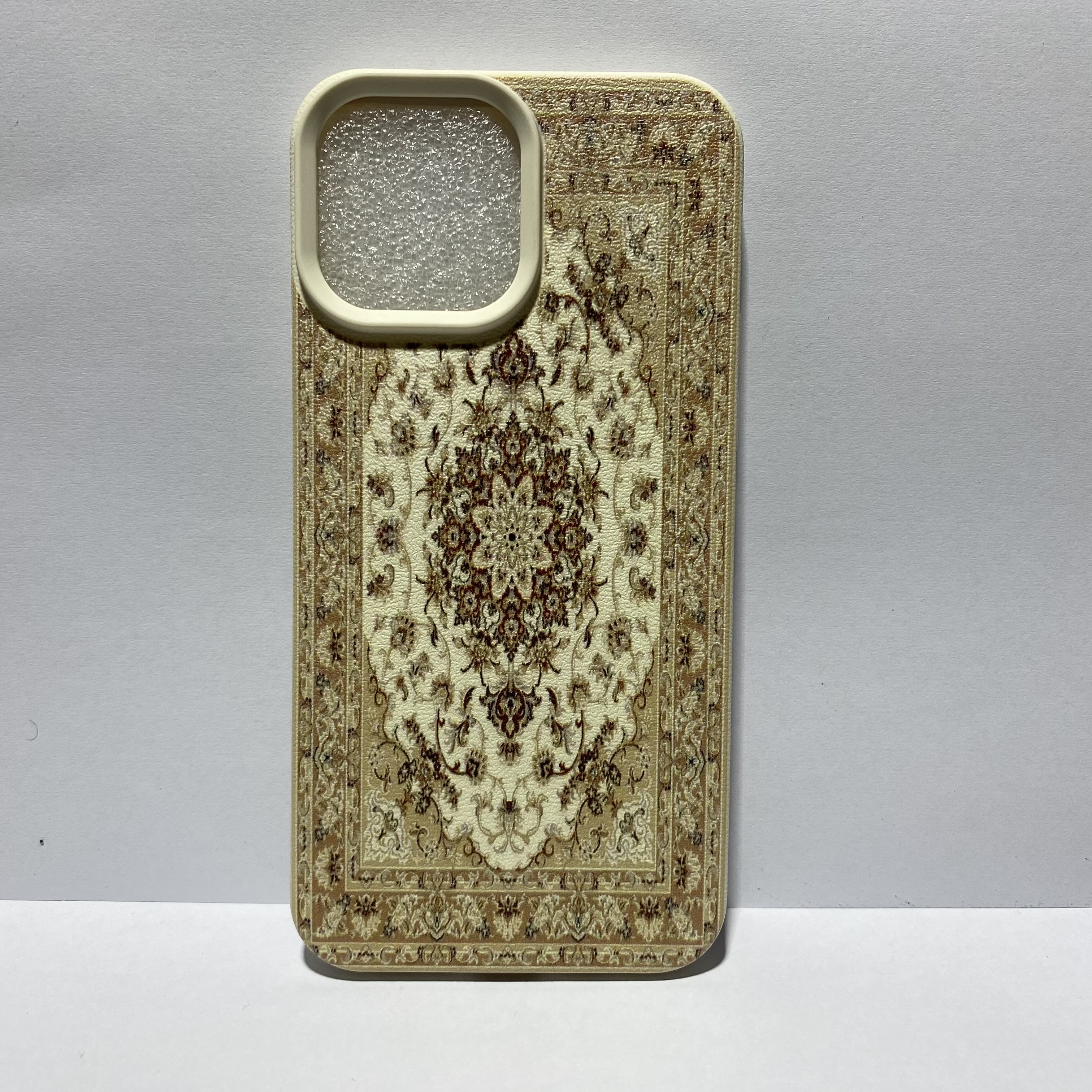 Capa para iPhone 13 Pro Max – Design Tapete Persa Dourado
